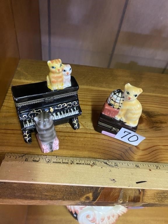 Two small cat theme, trinket boxes