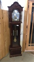 Edward Myer Grandmother clock w key