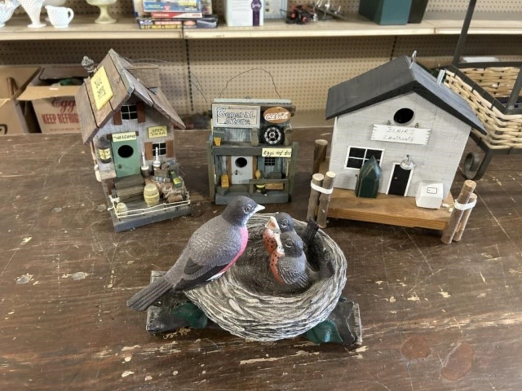 DECORATIVE BIRD HOUSES W/BIRDS