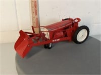 vtg Tru-Scale toy tractor with front end loader