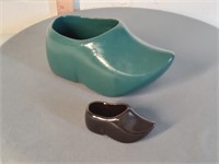 UHL pottery #6 Dutch shoe + #2 Dutch shoe