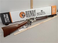 New Henry 45-70 lever action rifle side gate -