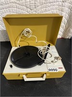 RCA/Vibra Solid State Portable Phonograph