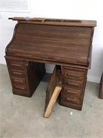 Antique oak roll top desk. Needs put together.