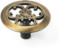 SM5118  Laurey Celebration Knob 1-1/2 Brass