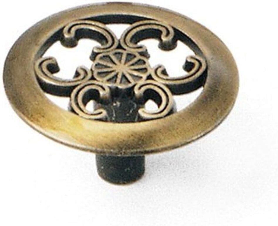 SM5117  Laurey Celebration Knob 1-1/2 Brass