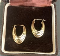 14kt Gold Oval Huggie Earrings 1" x 1/2" Size