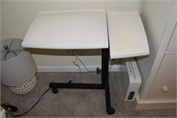 Computer Table/Adjustable