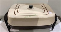 Presto self-basting Silverstone electric frying