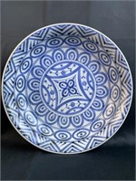 Round 10-1/2'' Blue & White Fruit Bowl