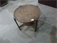 Round Side Table - 22" Diam