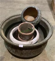 Five flower pots - largest is metal and the