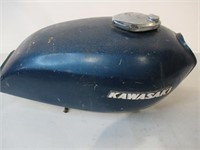 Kawasaki (900?) Gas Tank -