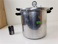 Pressure Cooker/Canner