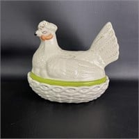 VTG Pottery Hen on Nest Glaze Miss & Small Chip