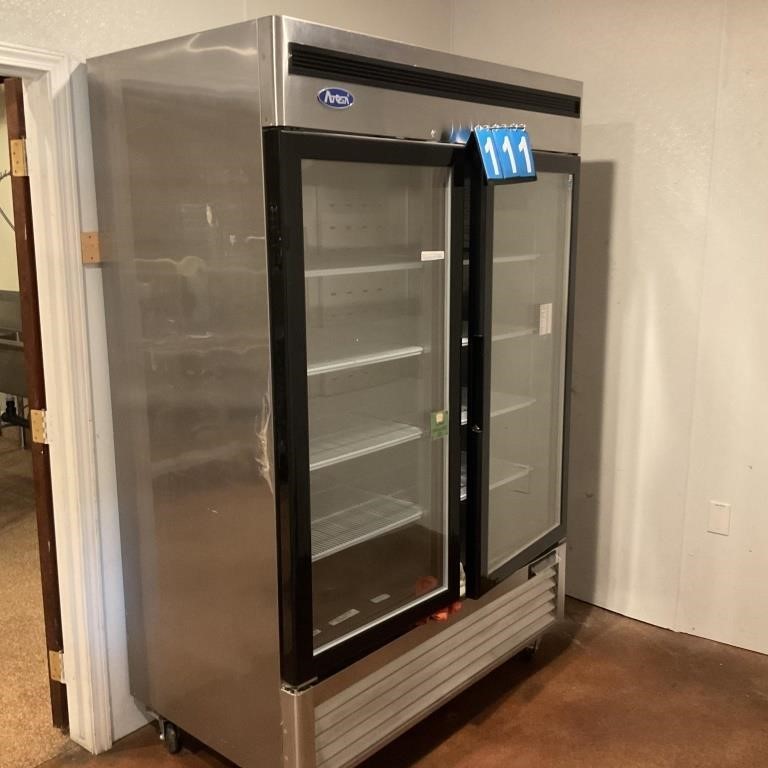 GLASS DOOR FREEZER