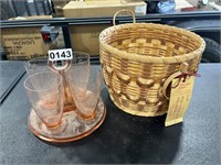 4 Pink Glasses w/Stand, Basket