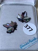 Glacier Pearl Leaf Earrings