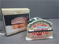 NEW Christmas Valley Mainstreet Lighted Roller
