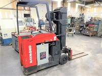 RAYMOND 3,000lbs. ELECTRIC FORKLIFT w/ CHARGER