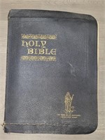 1946 Vintage Holy Bible