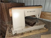 Sewing Machine Singer