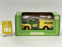 ERTL John Deere 1956 Ford Pickup Truck