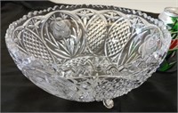 Footed crystal bowl