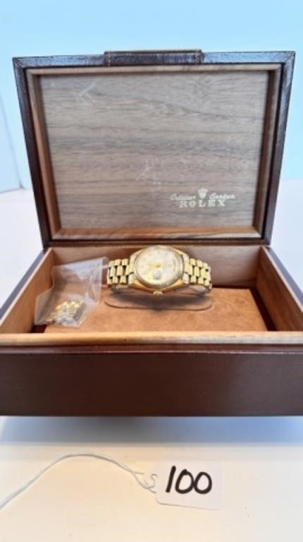 ROLEX Watch - Men's 18K Gold