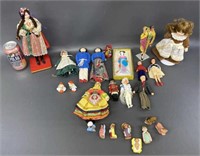 Group vintage ethnic dolls, etc.