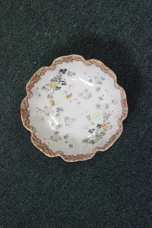 A Japanese Kutani Bowl