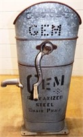 Antique Gem Chain Drive Water Pump