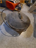 Cast Iron Dutch Oven