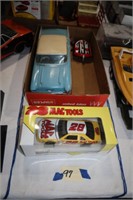 Mac Tool Car & Lg. Plastic '57 Chevy