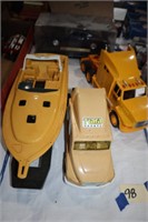 Semi & Yacht Plastic Mdoel & Die Cast Car