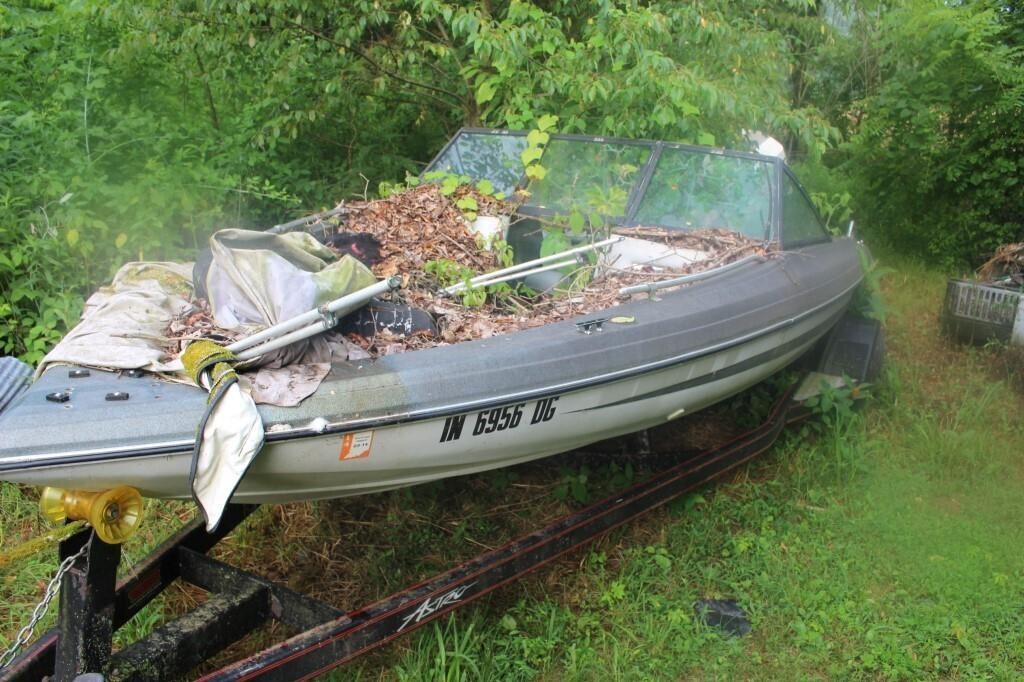 EBBTIDE DYNA TRAK 176 FISHING BOAT, JOHNSON 150