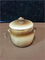McCoy bean pot approx 6.5 inches tall
