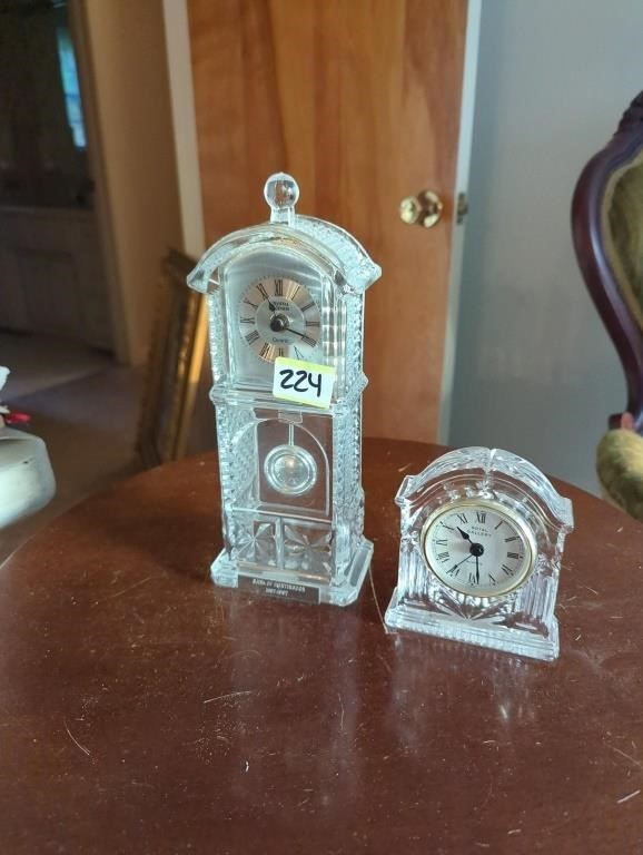 2 crystal glass clocks