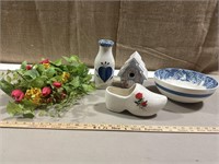 Decorative Bowl, Ceramic Bird House, Flowers,