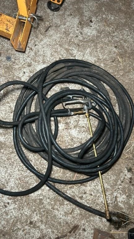 Hydraulic hose and sprayer hose