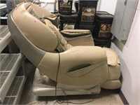 Osaki Full Body Massage Chair - Needs Cleaning