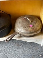 Cast Iron Pan with Wagner Top