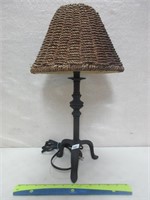 CHIC MODERN TABLE LAMP