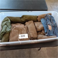 Military clothes & Levi jeans