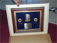 Commemorative JFK Coin Set in Frame w/box
