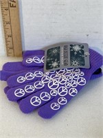 New purple gloves, with peace sign