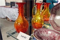 Case 4: (2) Pieces Crackle Amberina Glass -