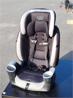 EVENFLO BABY SEAT WITH CUP HOLDER