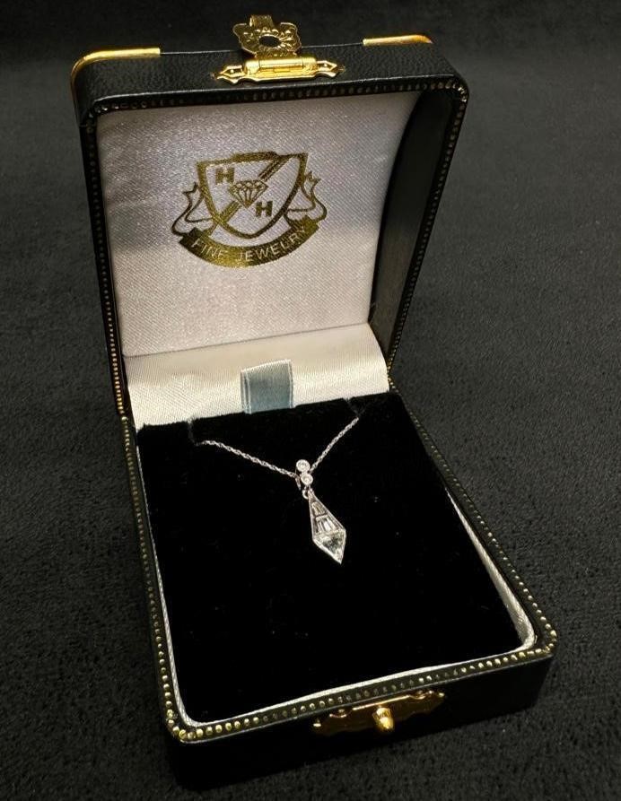 14k White Gold Diamond Pendant