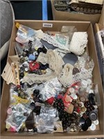 Button/sewing lot